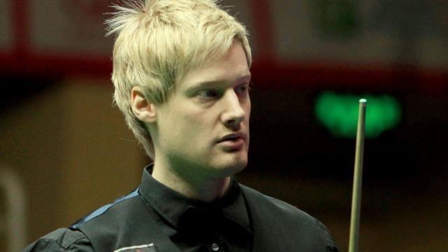 记者：16岁布基纳法索中场签约白堡，未来有望加盟切尔西